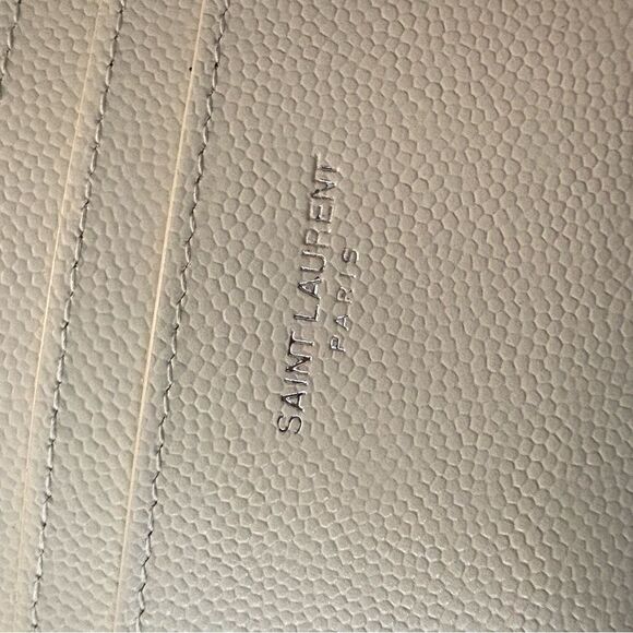 Brand new with coa Saint Laurent Beige Card Holder unisex new with dustbag - Picture 3 of 11